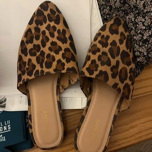 Old navy cheetah flat mules